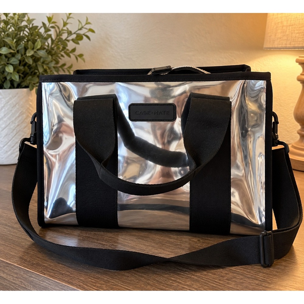 Case-Mate Silver Metallic Small Tote Bag Black Straps Zip Top Shoulder Crossbody